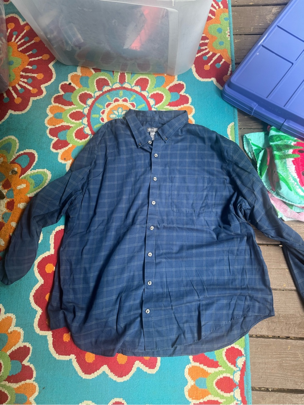 Van Heusen Men's Navy Blue Plaid Button-Down Shirt